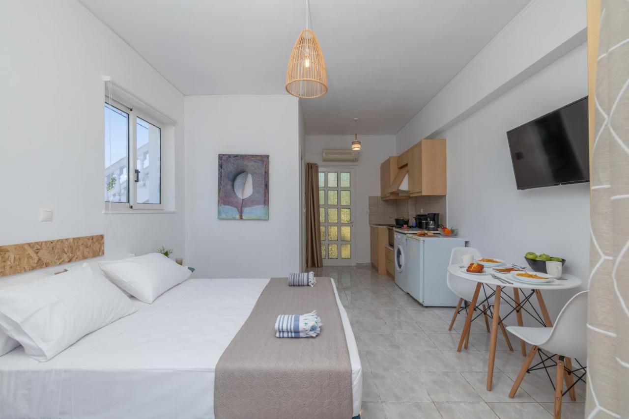 White House Studios & Apartments Argostoli  Eksteriør bilde