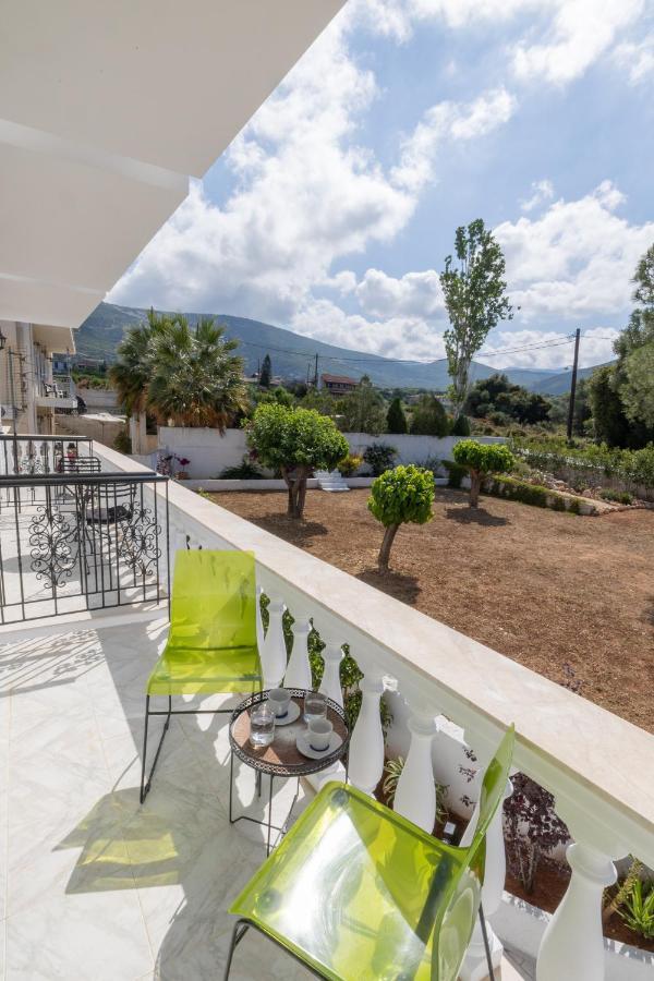 White House Studios & Apartments Argostoli  Eksteriør bilde
