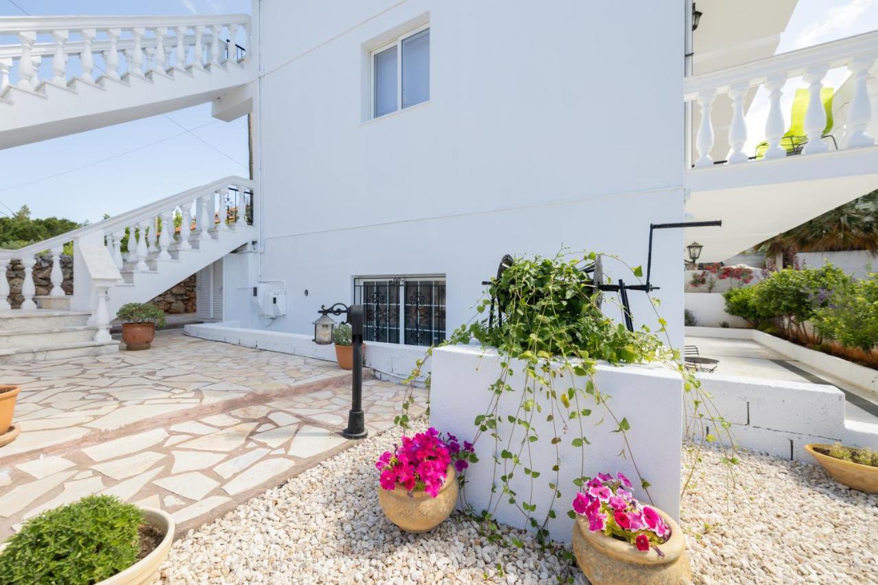 White House Studios & Apartments Argostoli  Eksteriør bilde